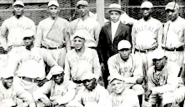 Sacramento event honors Negro League players