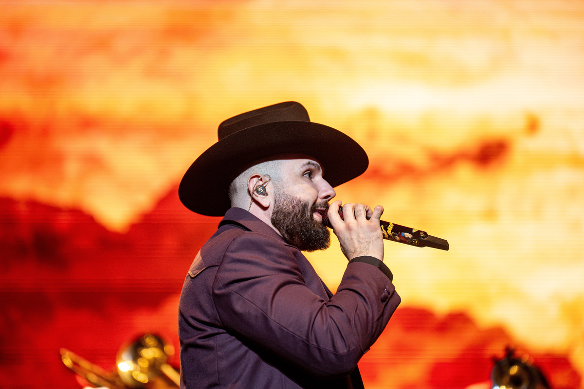 Carín León sings during a concert at Desert Diamond Arena on Sept. 25, 2026.