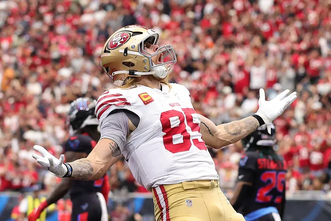 HOUSTON, TEXAS - OCTOBER 26: George Kittle #85 of the San Francisco 49ers celebrates after scoring a touchdown in the second quarter of the game against the Houston Texans at NRG Stadium on October 26, 2025 in Houston, Texas. (Photo by Alex Slitz/Getty Images)