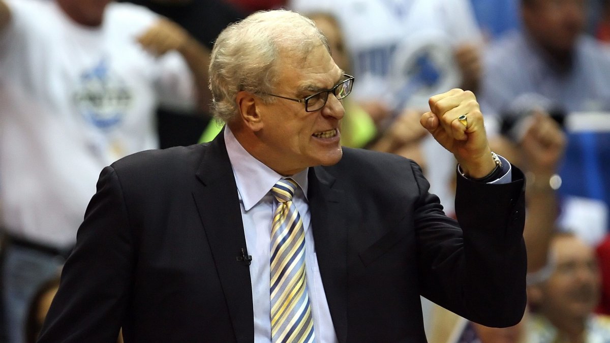 Lakers to unveil Phil Jackson statue outside Crypto.com Arena – NBC Los Angeles