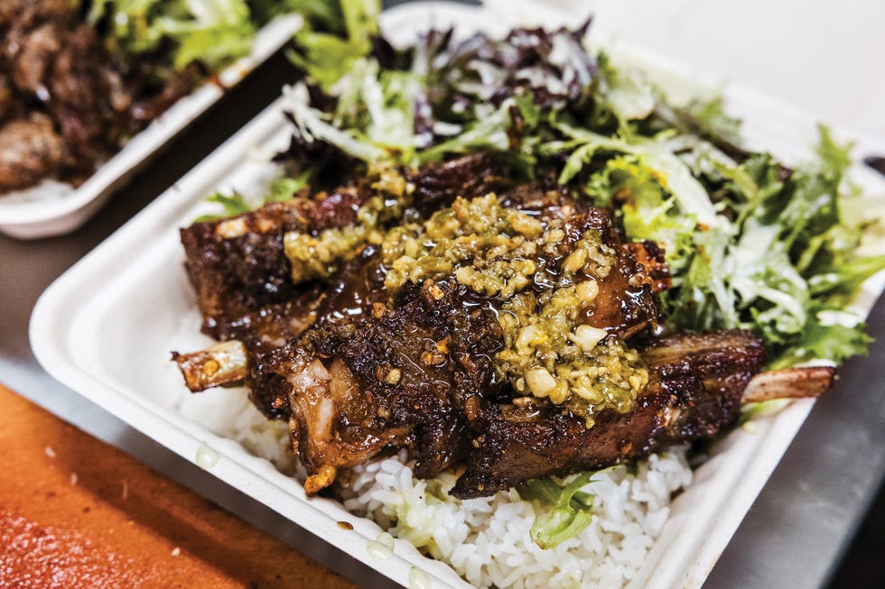 beef short ribs with rice and fresh greens in a takeout container, lou's takeaway, 25 restaurants defining california dining, san rafael california,