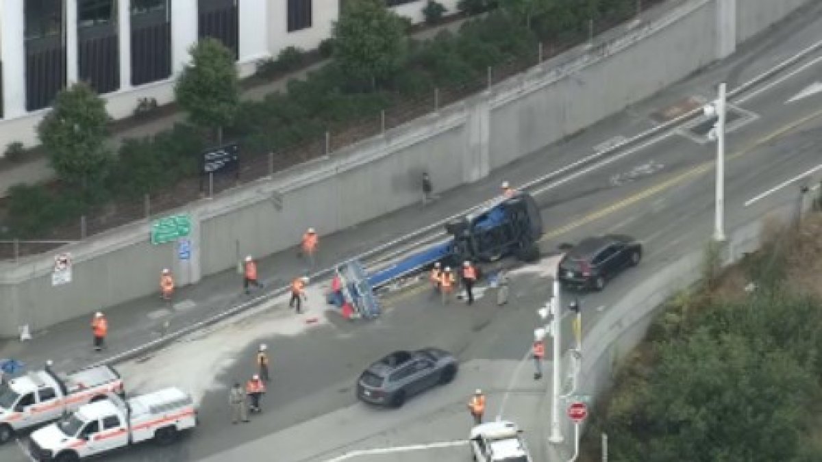 Overturned vehicle closes I-80 off-ramps to Treasure Island – NBC Bay Area