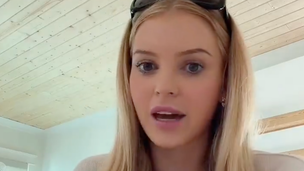 Lane Kiffin's Daughter Is Furious With 'Inappropriate' Banners On Campus