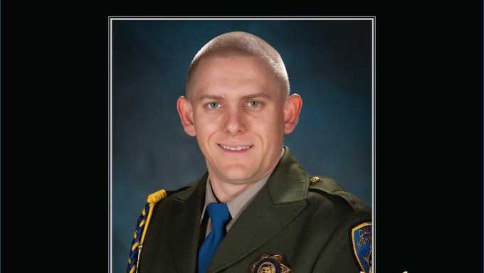 CHP officer dies in on-duty crash in Tulare County
