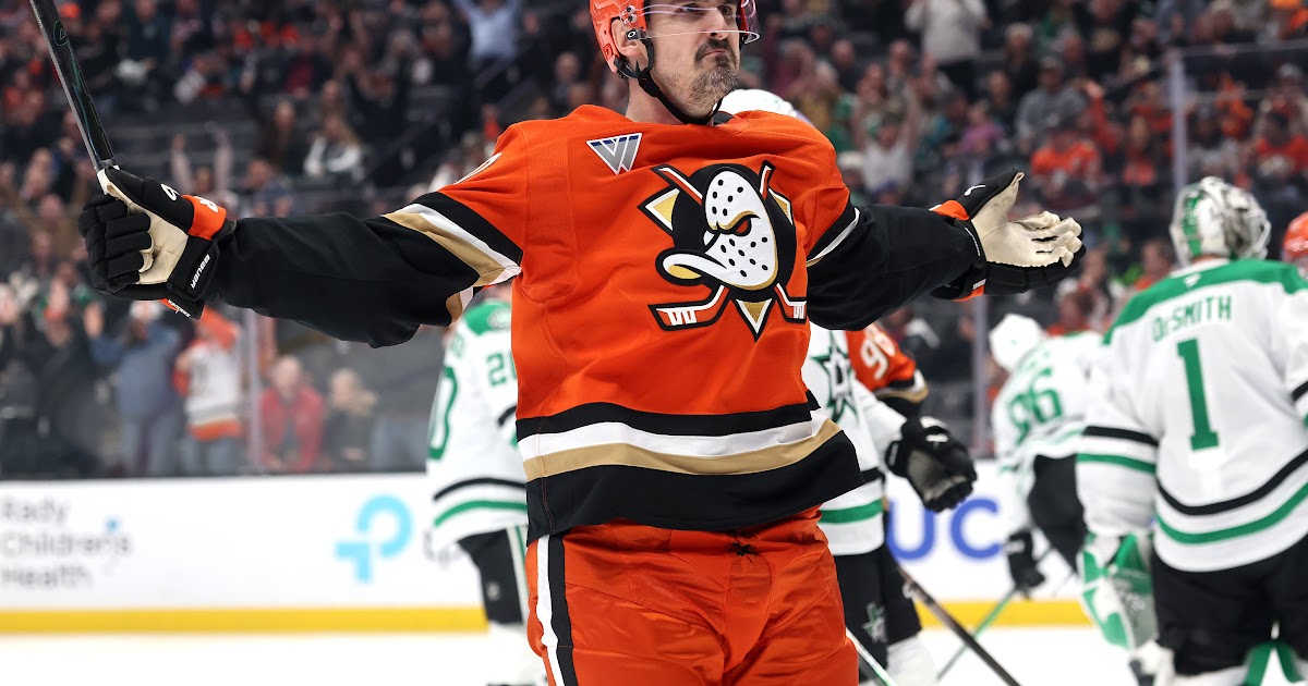 Anaheim Ducks Make Surprising Move With Chris Kreider