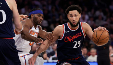 Ben Simmons signs in Sacramento -