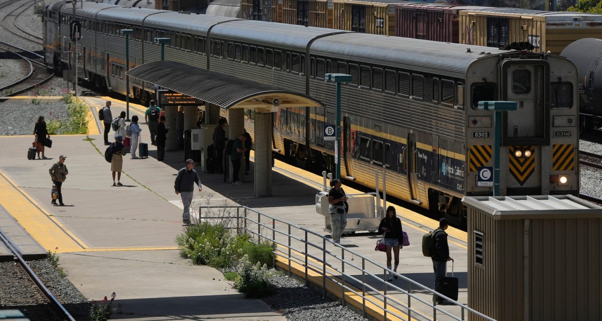 Measles warning: Infected passenger rode train in Bay Area – Times Herald Online