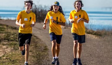 Oakland youth running program marks 15 years with Berkeley fundraiser