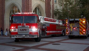 LAFD responds to smoke outside Grace Ford Salvatori Hall – Annenberg Media