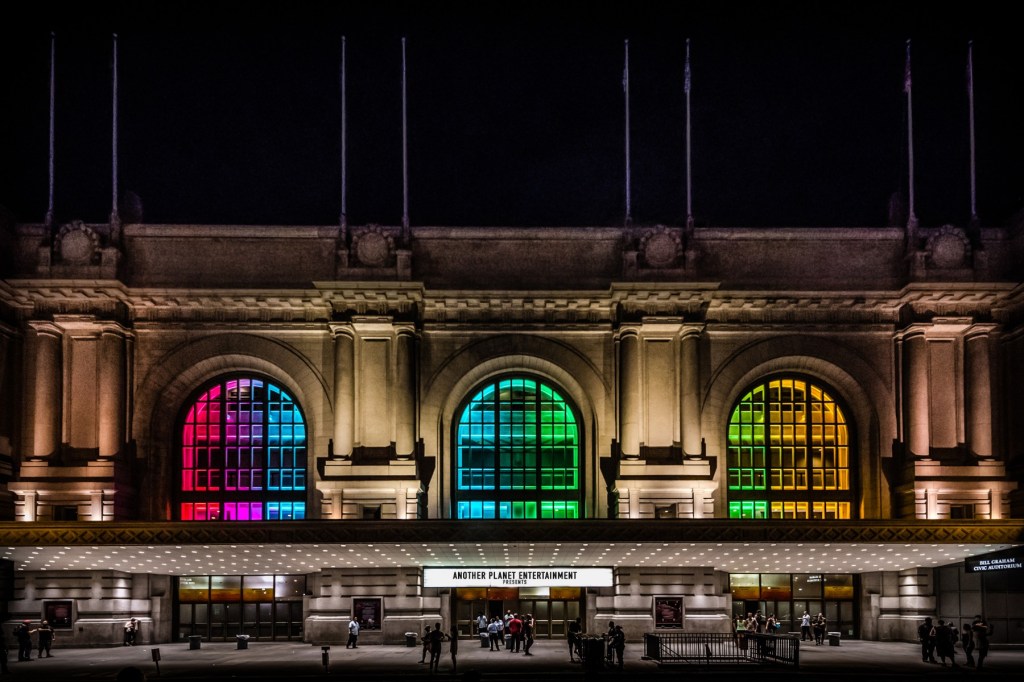 Indie Venue of the Month: Bill Graham Civic Auditorium in San Francisco