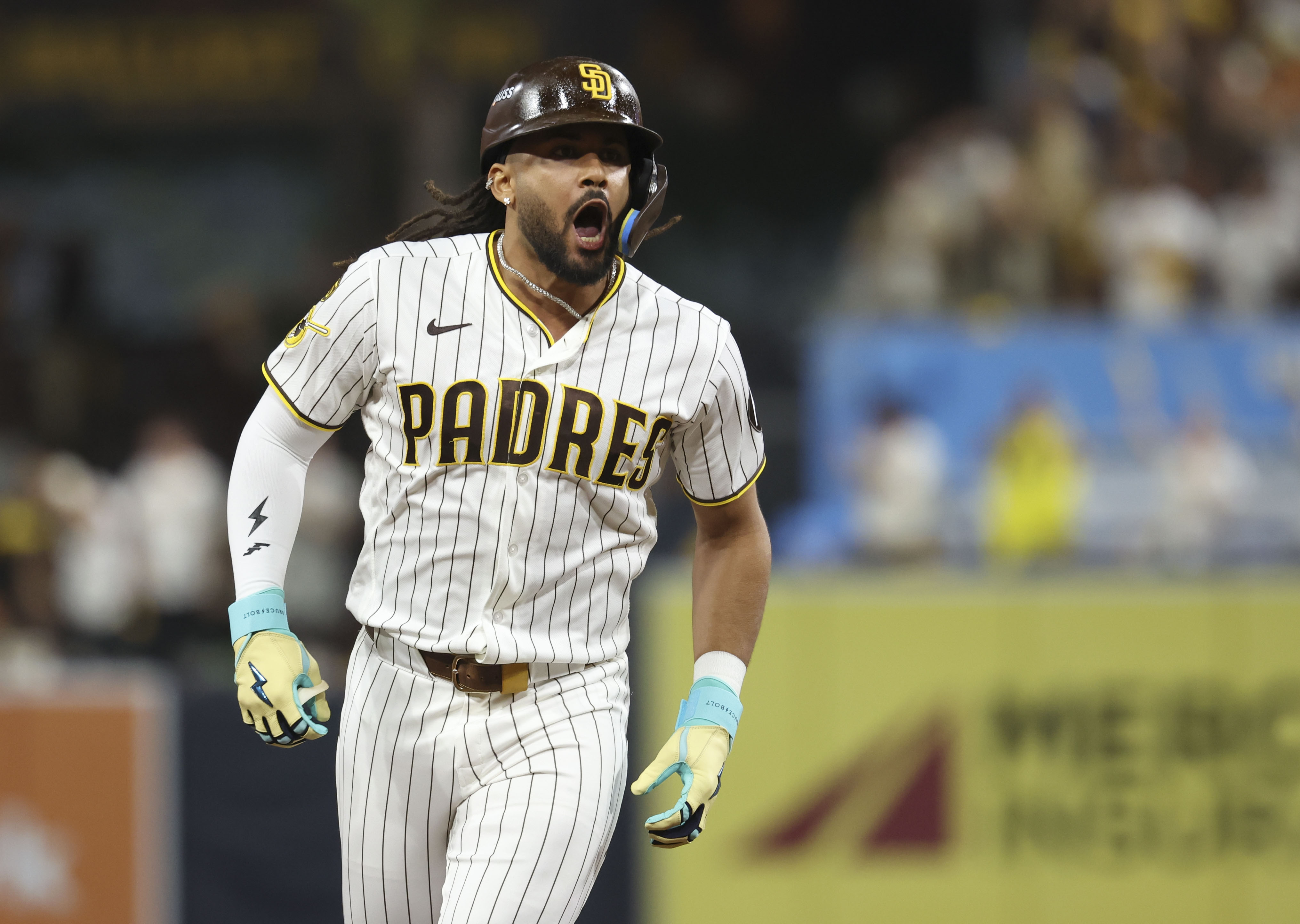 Padres right fielder Fernando Tatis Jr. circles the bases with a leadoff home run against the Cubs in the first inning in Game 1 of their wild-card series on Sept. 29, 2026, in San Diego. (Brian Cassella/Chicago Tribune)