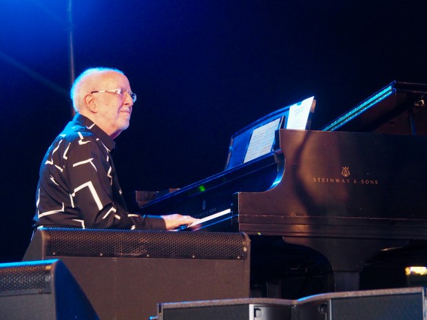 Pianist Bob James performs Saturday, Sept. 5 at the 47th annual Detroit Jazz Festival (Photo by Charlie Hunt)