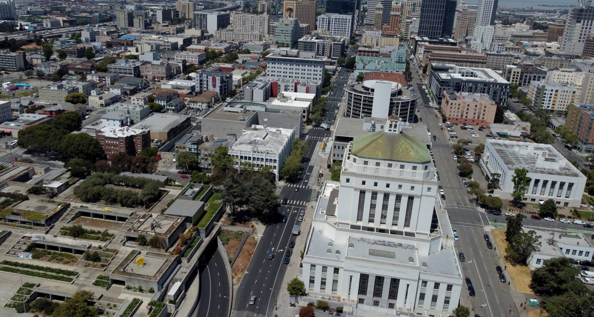 Two years after charging man in Oakland beating death, DA's office says it can't prove he did it