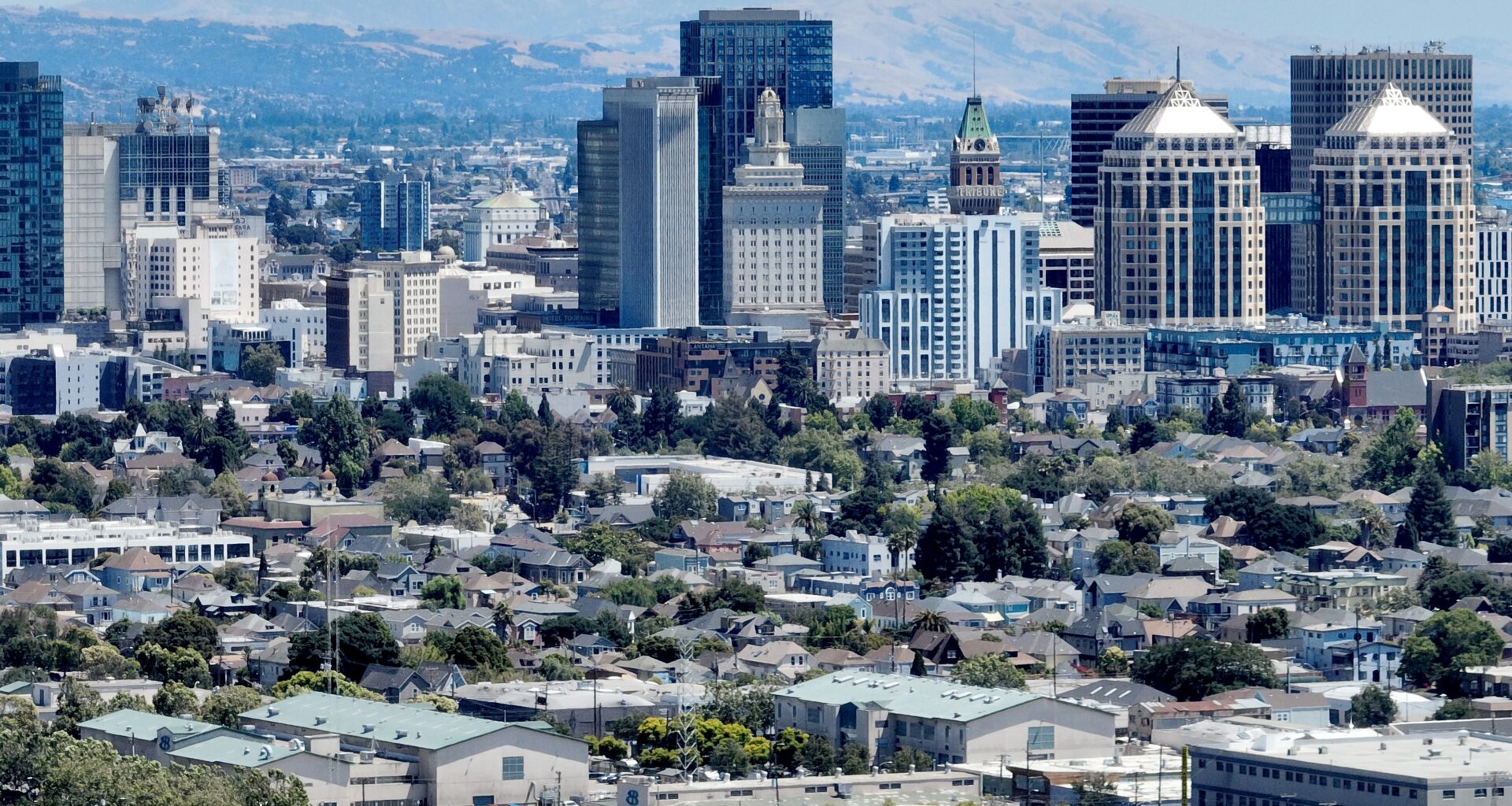 Oakland men convicted of teen's murder during shootout between alleged pimps