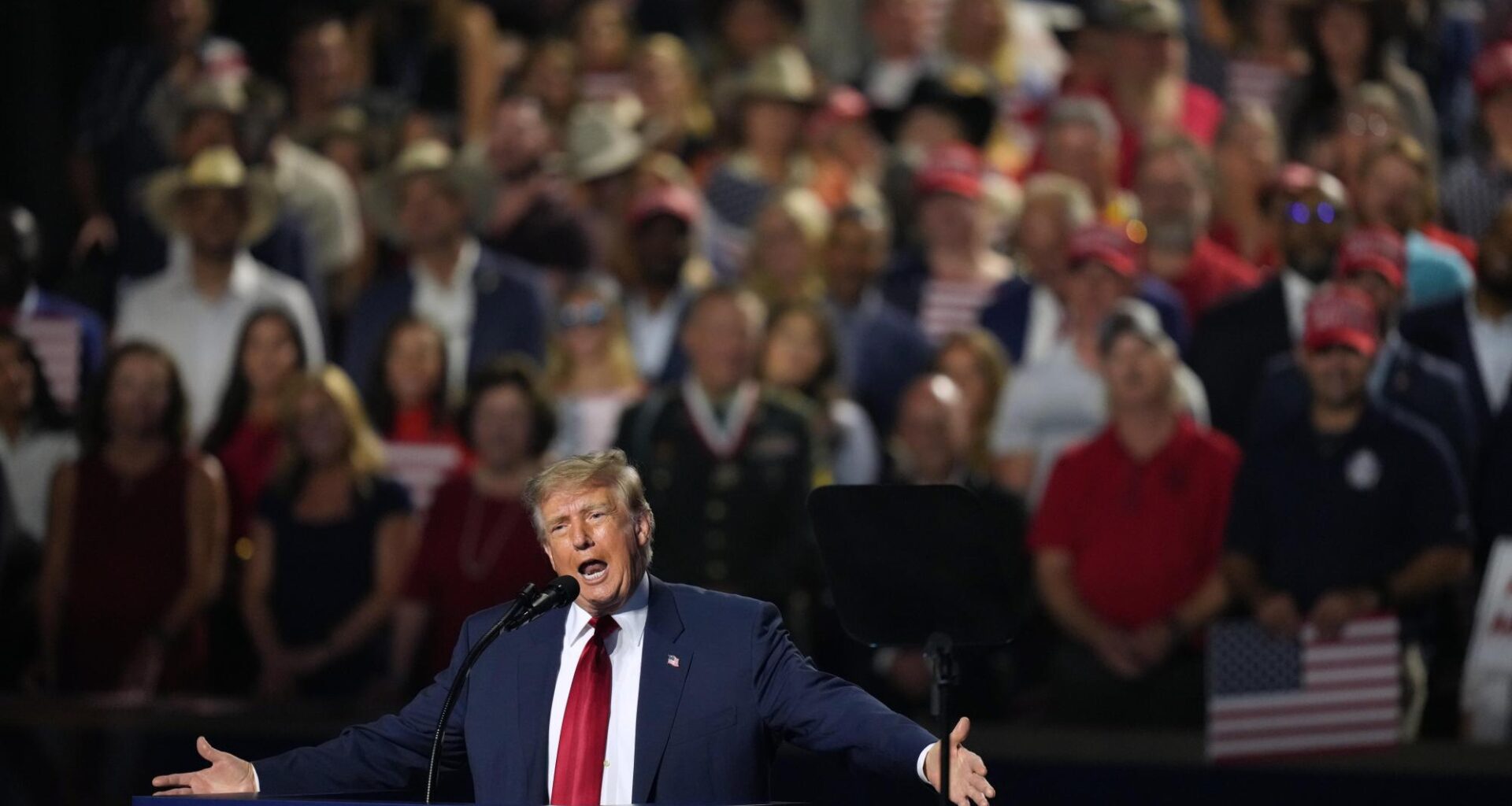 Trump's solution to Republicans' midterm troubles is more Trump