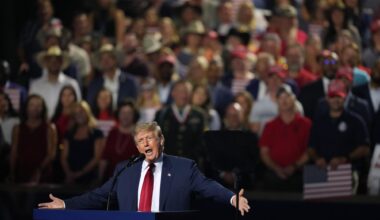 Trump's solution to Republicans' midterm troubles is more Trump