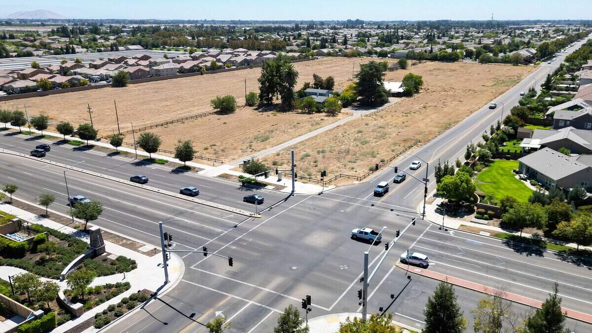 Clovis plans to rezone more than seven acres of this parcel of land on the southeast corner of Shaw and Locan Avenues for higher housing density to meet a state Housing Element requirement.