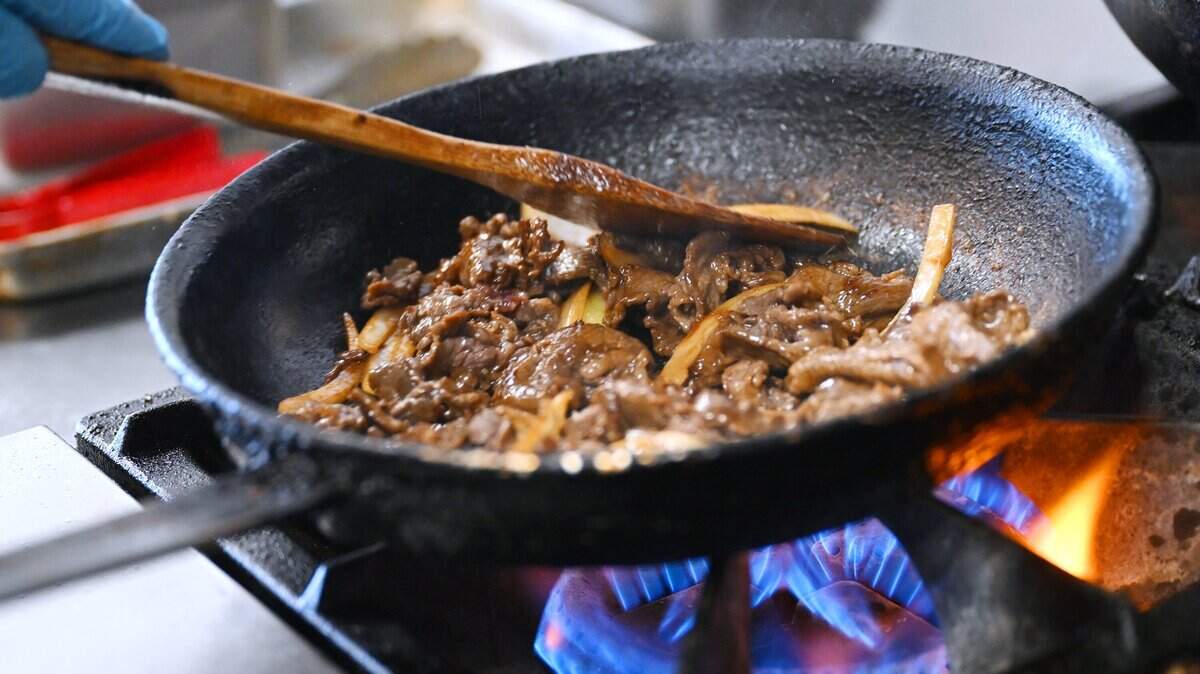Teriyaki Time grand opening boosts Fresno trend