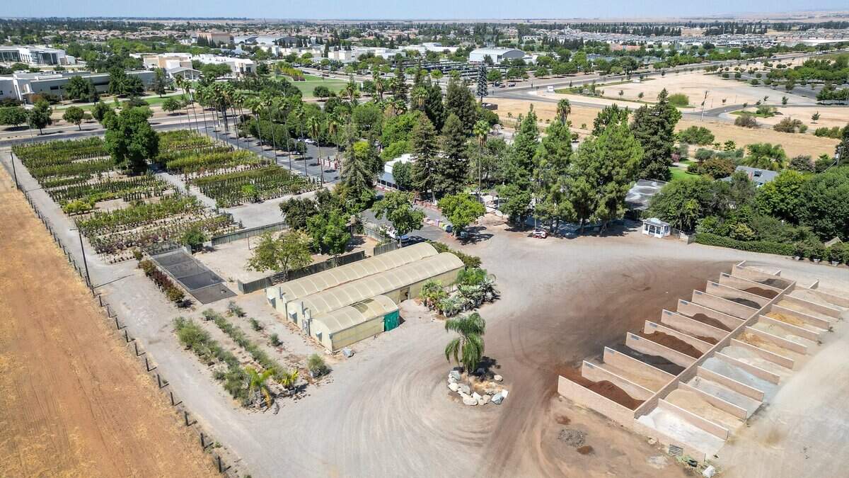 After more than 50 years in business, Willow Gardens Nursery on Willow Avenue at International in Clovis announced that it will close after their lease is up this December. The nursery opened in 1974.