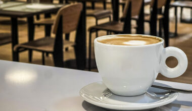 Oakland coffee shop that ousted Jewish patrons suspends operations amid antisemitism lawsuits