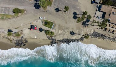 Powerful waves erase Southern California beaches, threaten homes