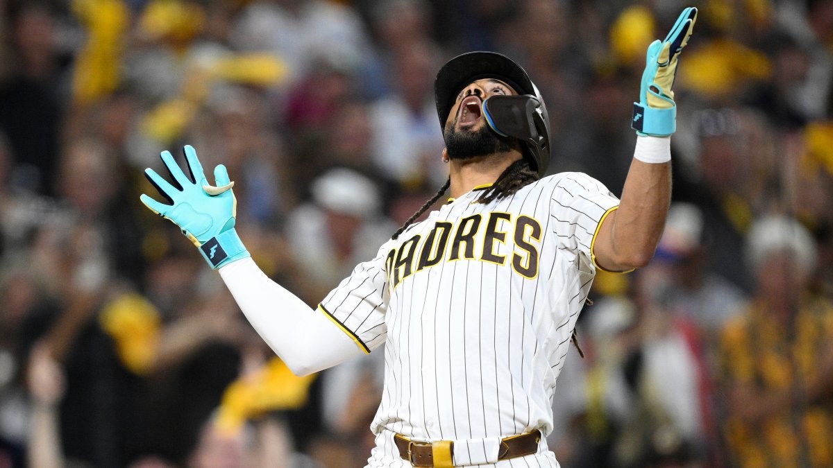 King, Tatis Jr., Machado lead San Diego Padres Game 1 win over Chicago Cubs in NL Wild Card playoffs. – NBC 7 San Diego
