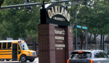 Mount Pleasant commission rejects plan for 87 townhomes near Market at Oakland