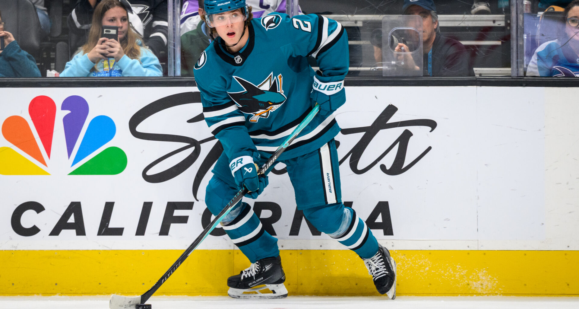 Sharks Don't Extend Smith Before 8-Year Deadline; It Doesn't Matter