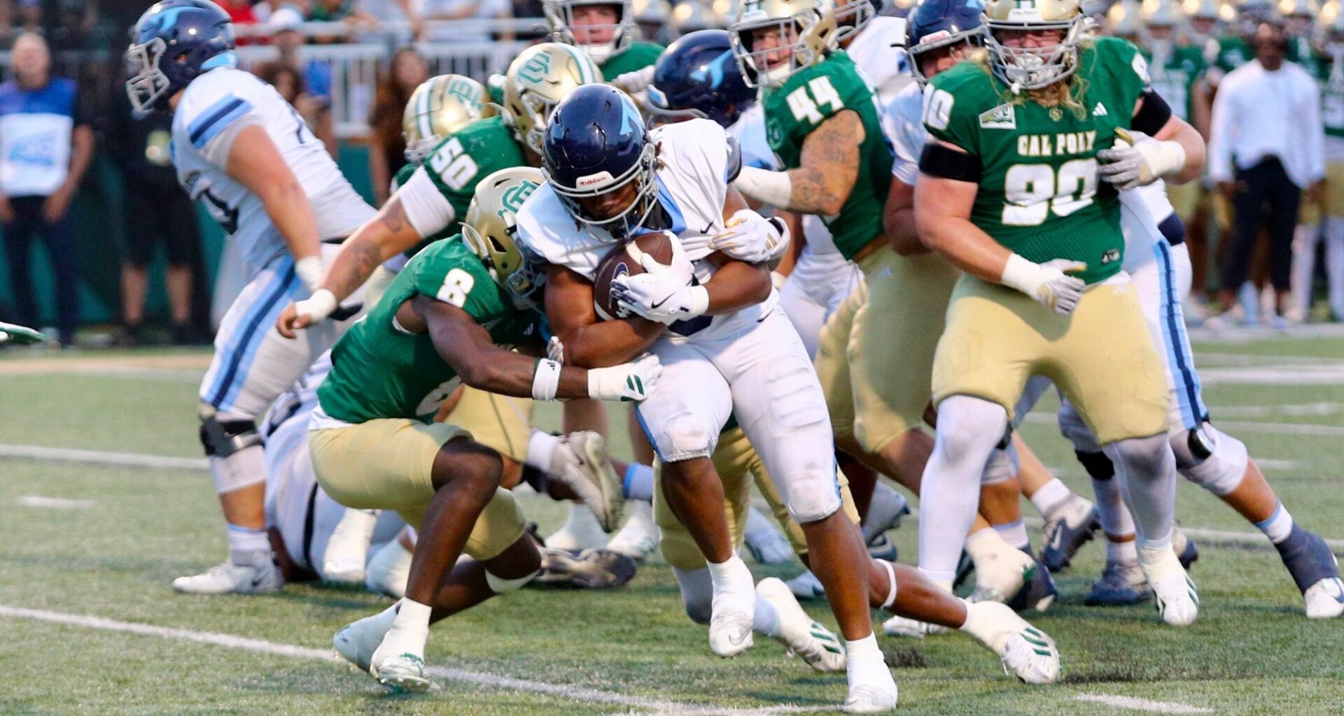 Late field goal pushes USD past Cal Poly for first win of 2026