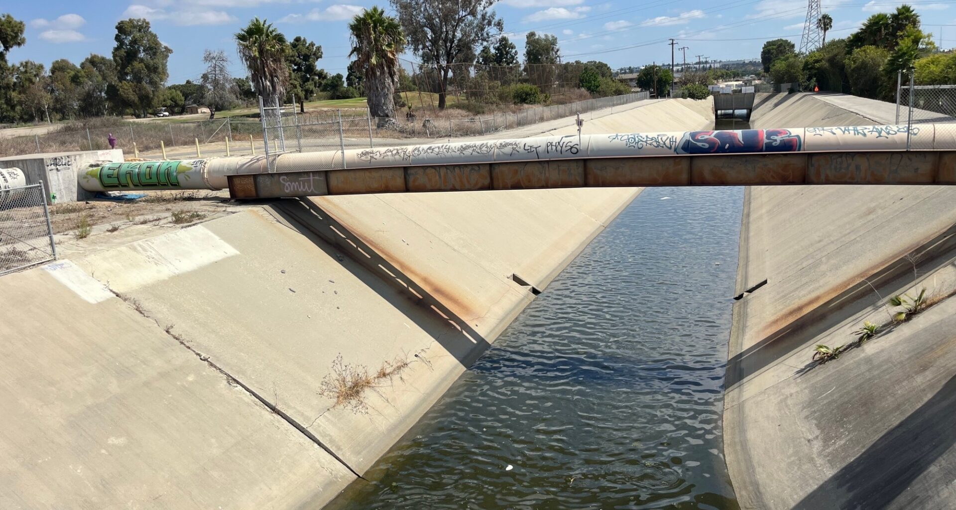 Bodies of man, girl found in Dominguez Channel, Carson area – Daily News