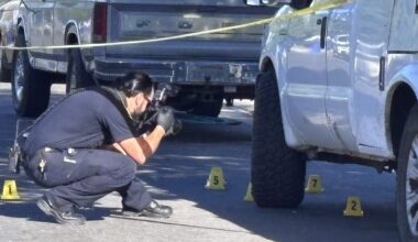 Man shot outside Fresno home; two juveniles sought