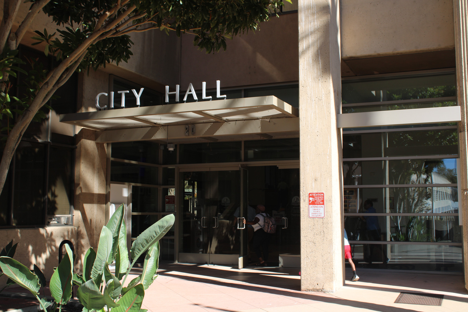 Santa Ana Officials to Debate Data Center Ban