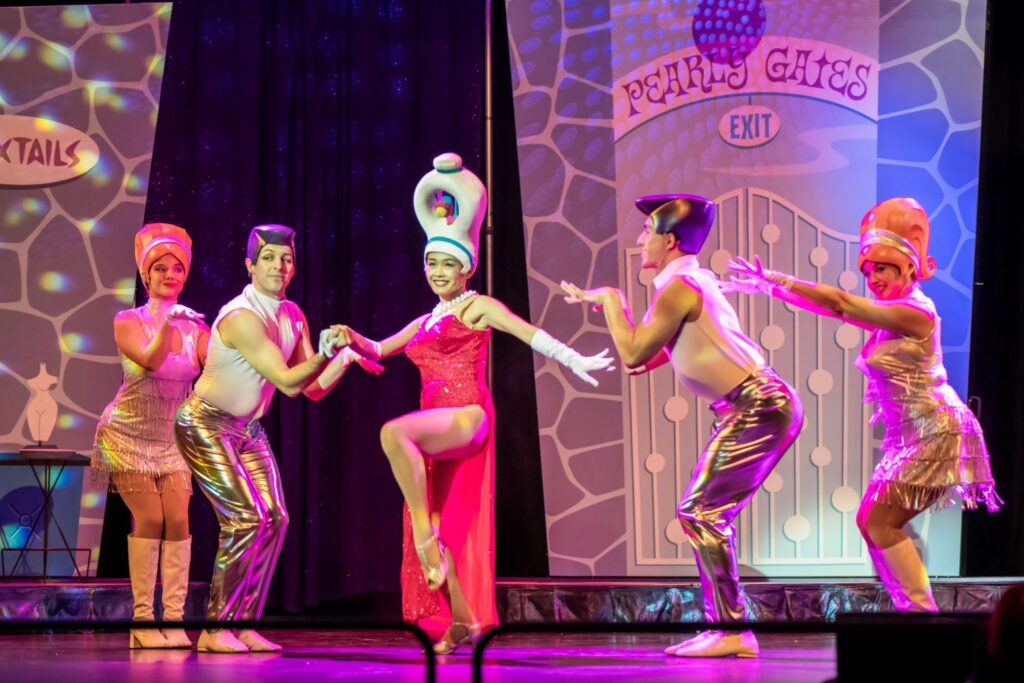 "Shag With a Twist" Directed by Cindy Bradley - Photo by Jeanine Hill.