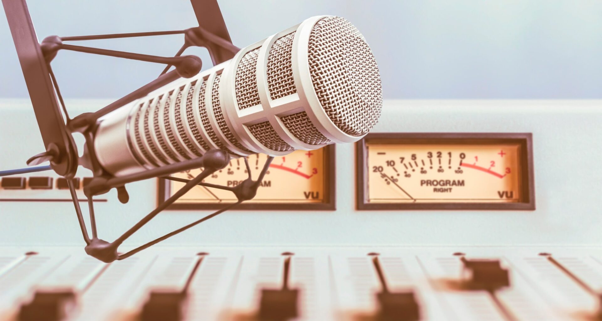 Will the trend of forming regional clusters help radio? – Press Telegram