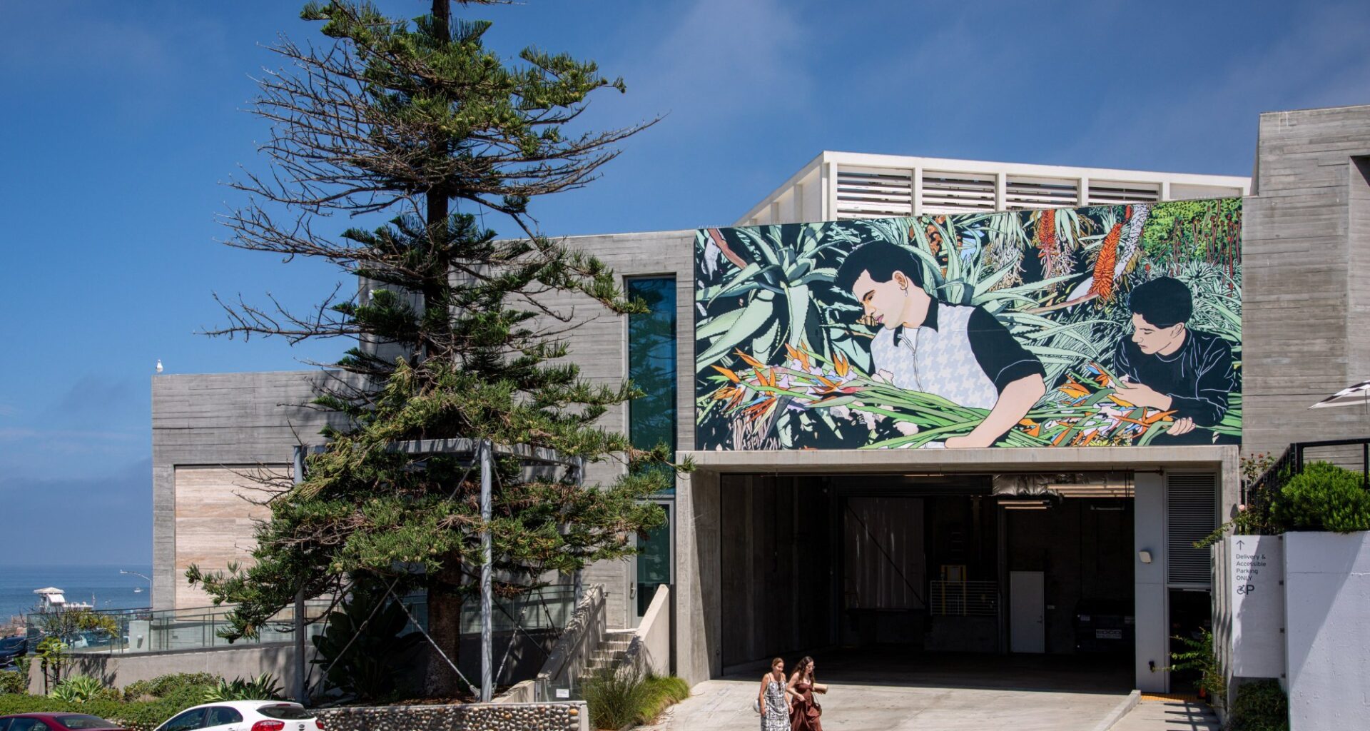Two new public murals make La Jolla debuts on two new sites – San Diego Union-Tribune