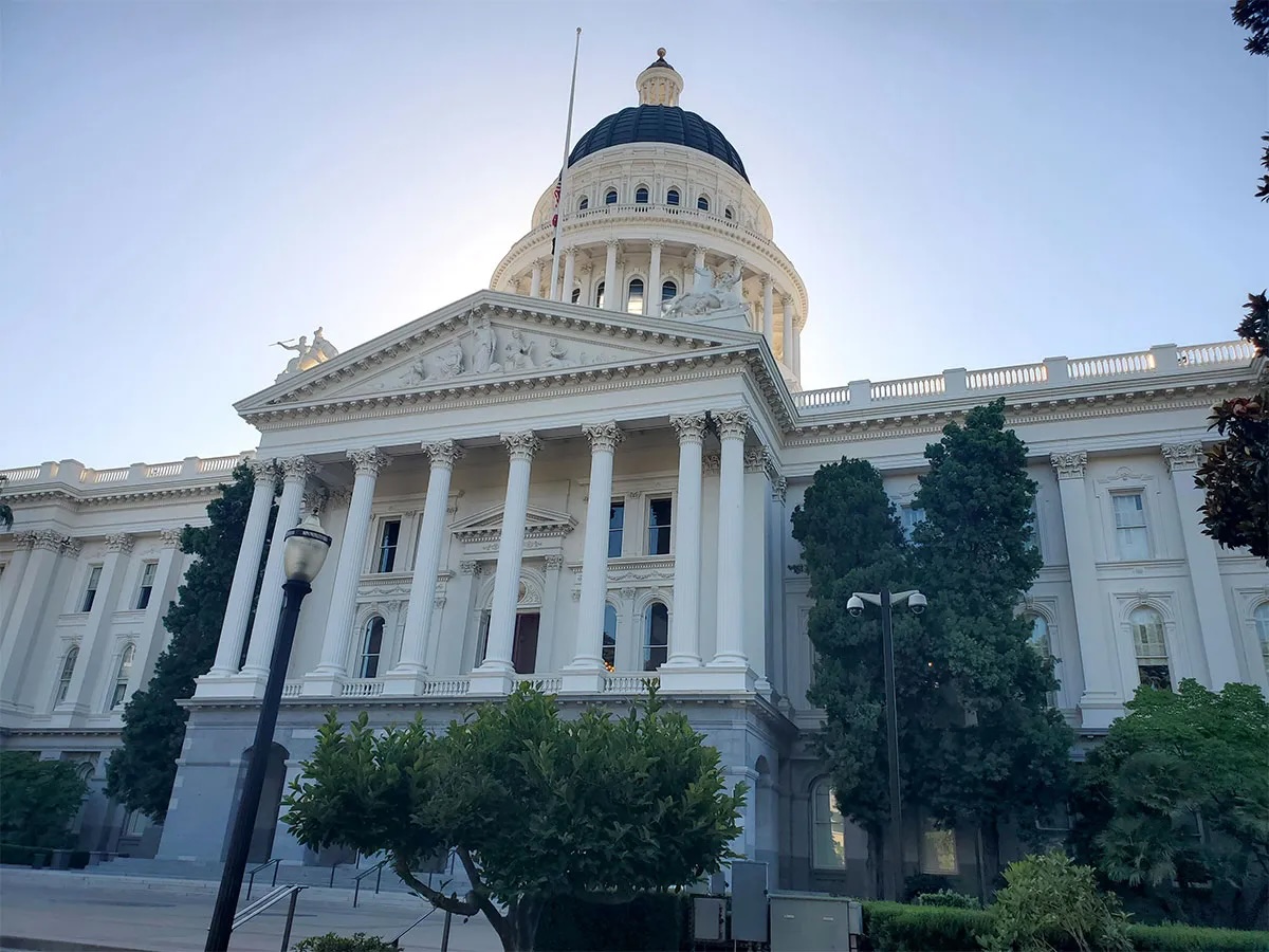 Long talks but no deal to modify California law combating antisemitism in schools