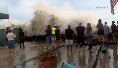 Massive Waves Flood Long Beach Peninsula – ONSCENE.TV