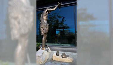 $50,000 bronze Jesus statue stolen from Santa Ana church – Orange County Register