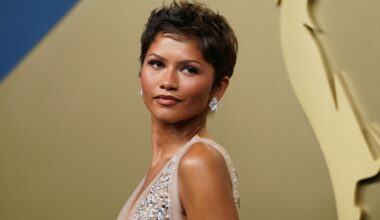 Emmys 2026: See the stars’ best red carpet fashion looks and trends – Orange County Register