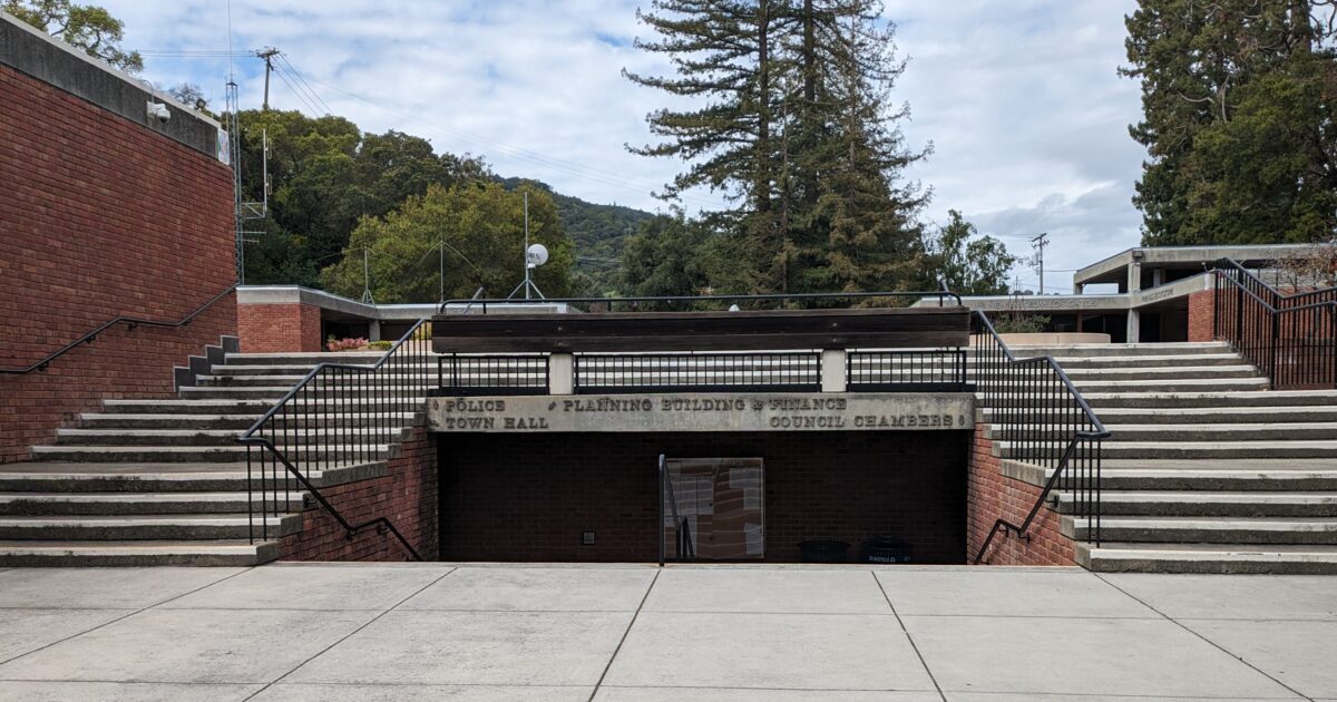 Six candidates face off for three Los Gatos council seats
