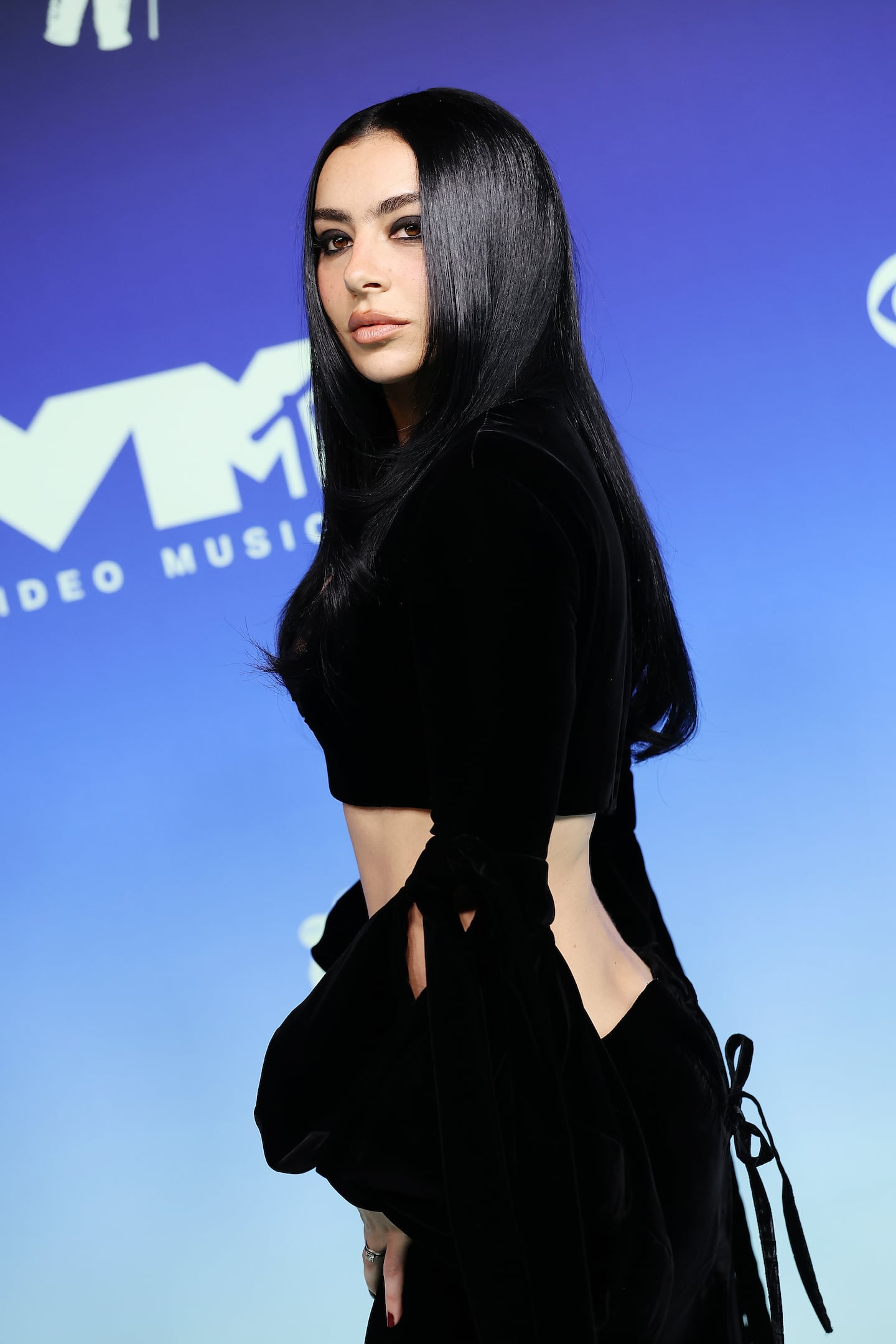 Charli xcx attended the 2026 MTV Video Music Awards (VMAs) at Peacock Theater on Sept. 27, in Los Angeles.