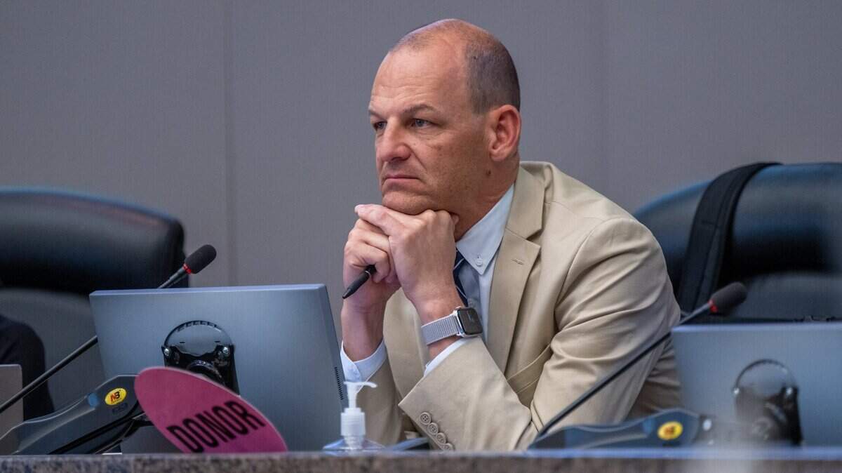 Sacramento mayor asks staff to study policy on data centers