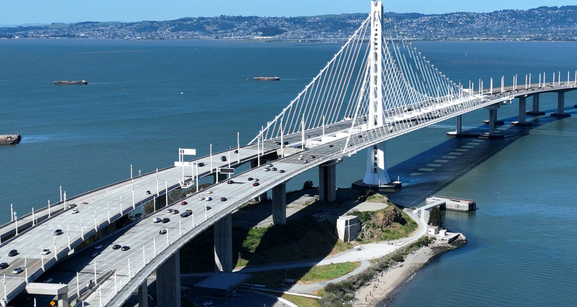 Driver shot on Bay Bridge Saturday