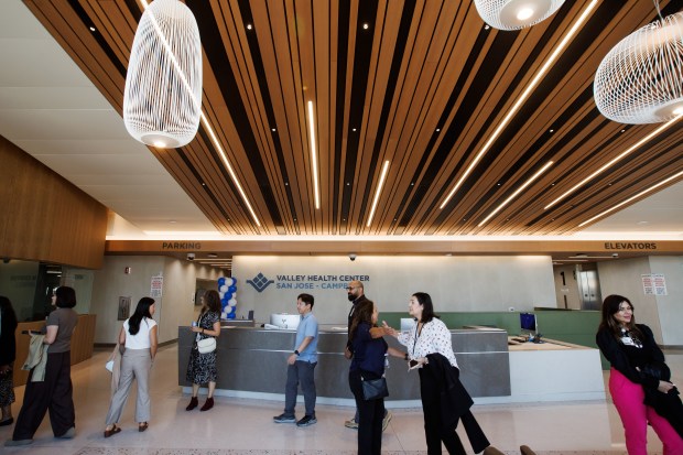 Attendees tour inside the new Valley Health Center San Jose-Campbell after a ribbon-cutting ceremony on Sept. 22, 2026, in San Jose, Calif. (Dai Sugano/Bay Area News Group)