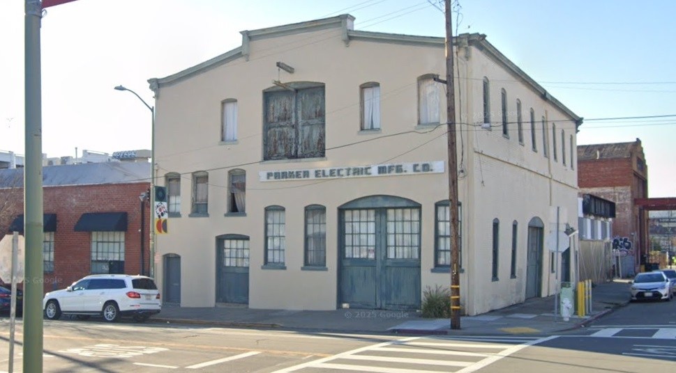 Century-old historic Oakland building suffers loan foreclosure