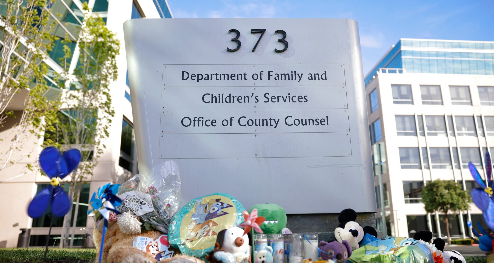 Santa Clara County placed children in foster homes before completing safety checks, state finds – The Mercury News