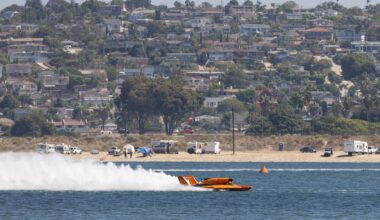 Andrew Tate wins Bill Muncey Cup on Mission Bay