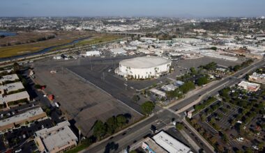 Michael Smolens: Midway redevelopment moves forward on its long, bumpy road – San Diego Union-Tribune