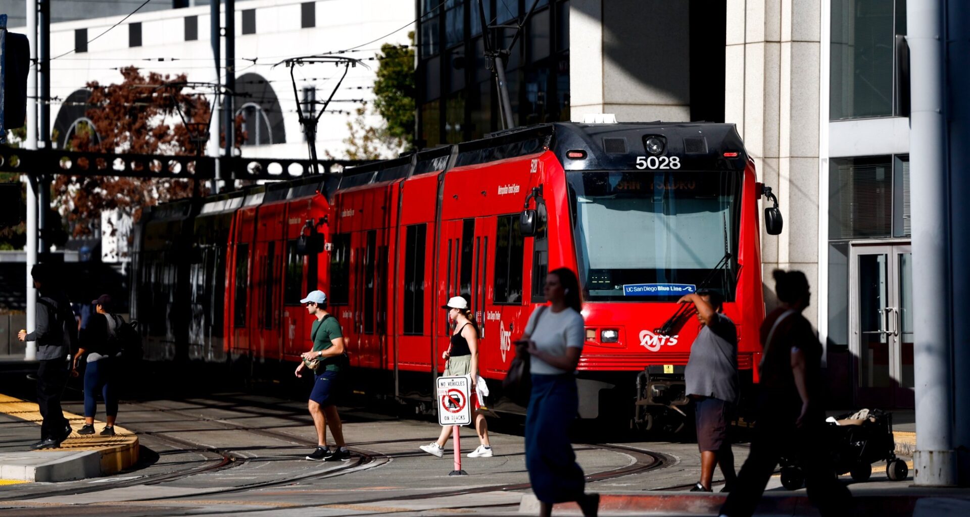 Frequent trolley incidents show how ineffective security is – San Diego Union-Tribune