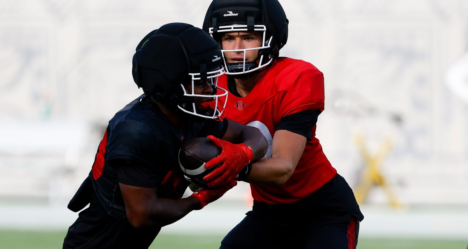 Aztecs lose backup quarterback to broken collarbone